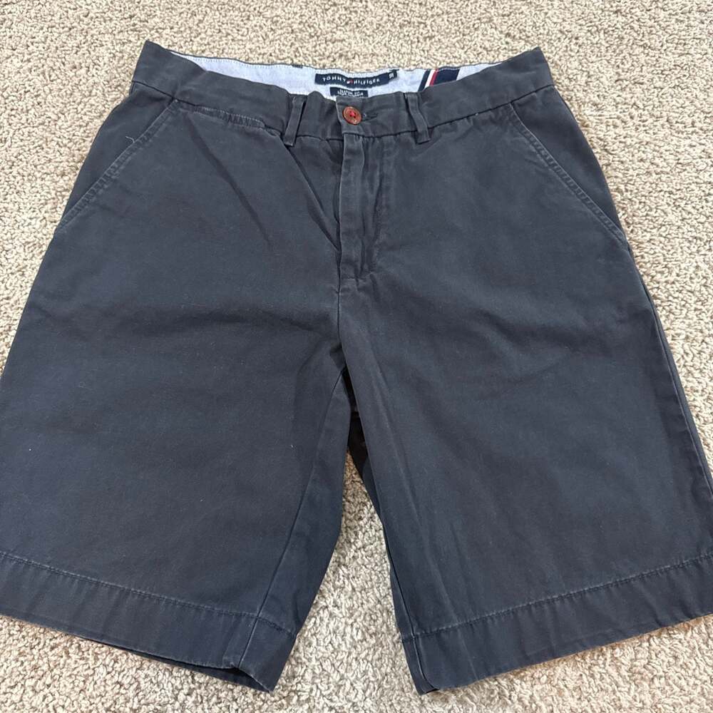 Tommy Hilfiger Classic Fit Shorts Mens 30 Navy Chino Casual Flat‎ Front EUC
